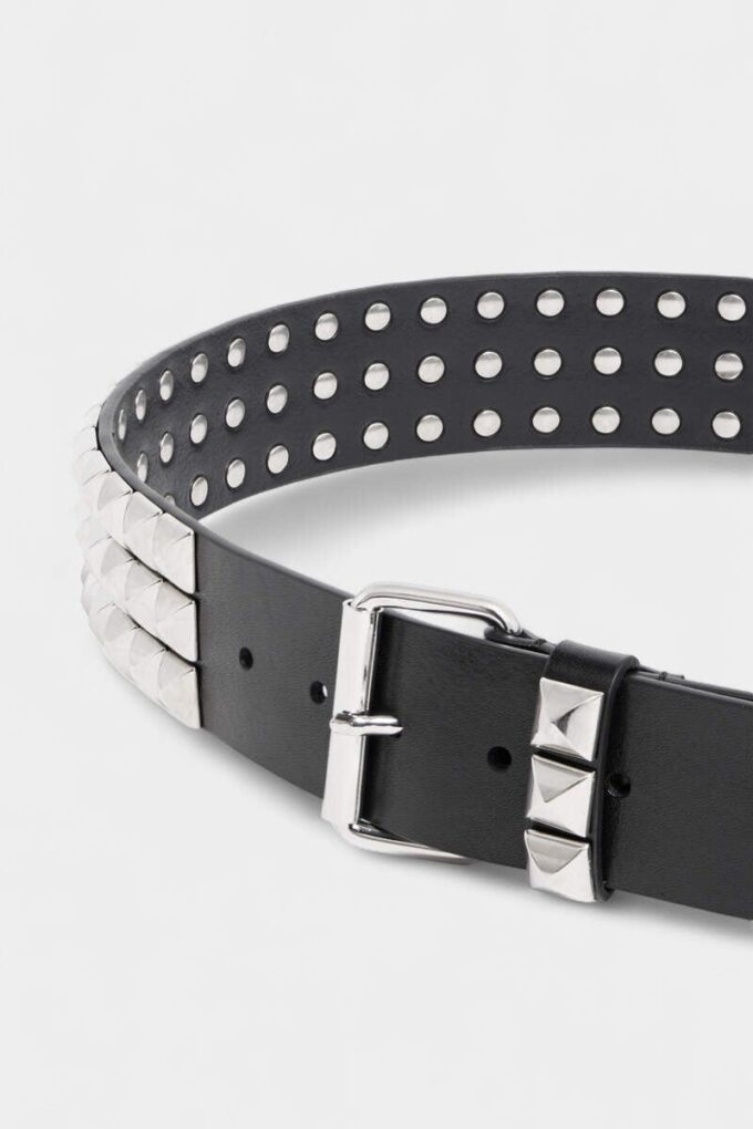 Allover Studs Buckle Belt