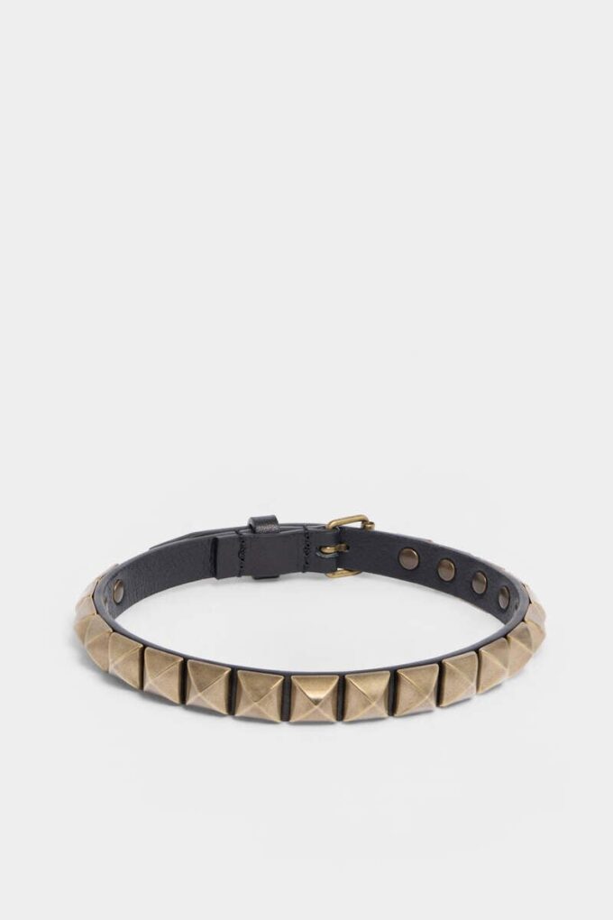 Allover Studs Choker