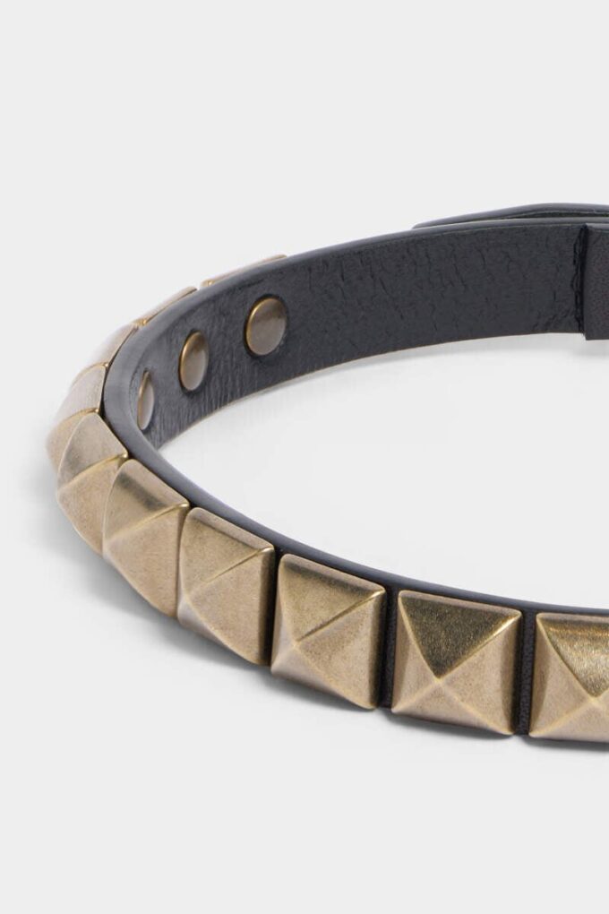 Allover Studs Choker