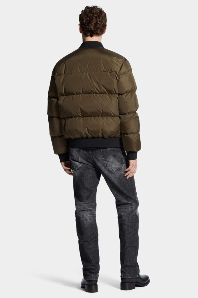 Black Wash 642 Jeans