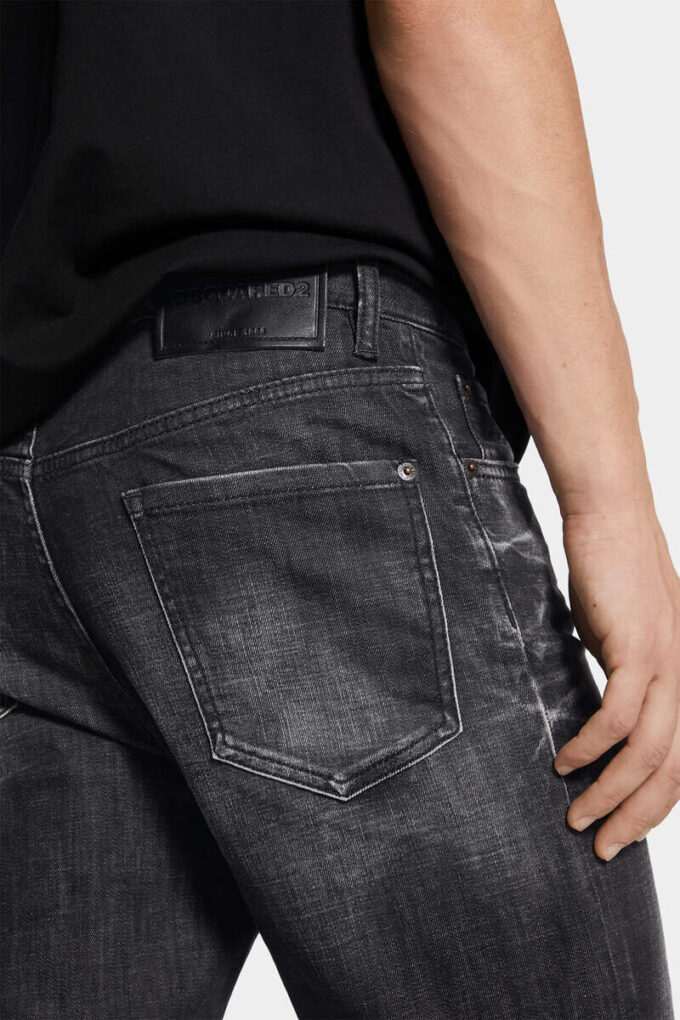 Black Wash 642 Jeans