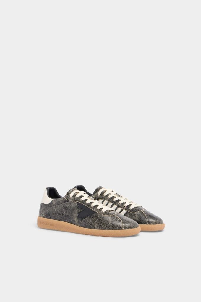 Cracked Leather Dsquared2 Rebels Sneakers