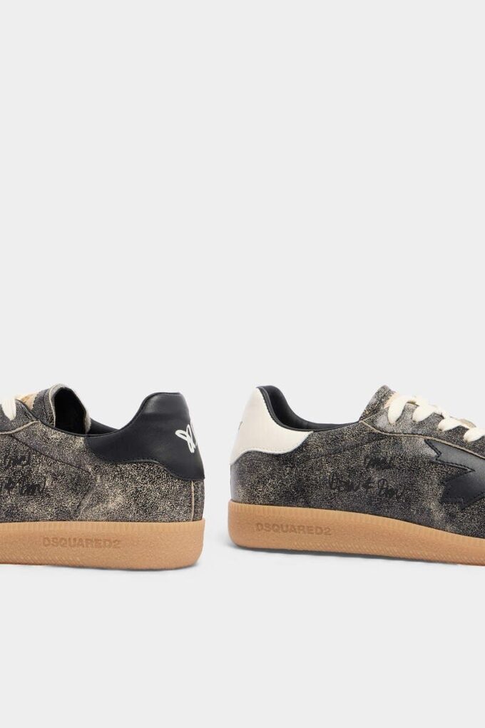 Cracked Leather Dsquared2 Rebels Sneakers