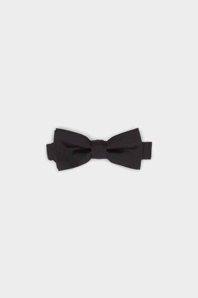 D2 Classic Bow Tie
