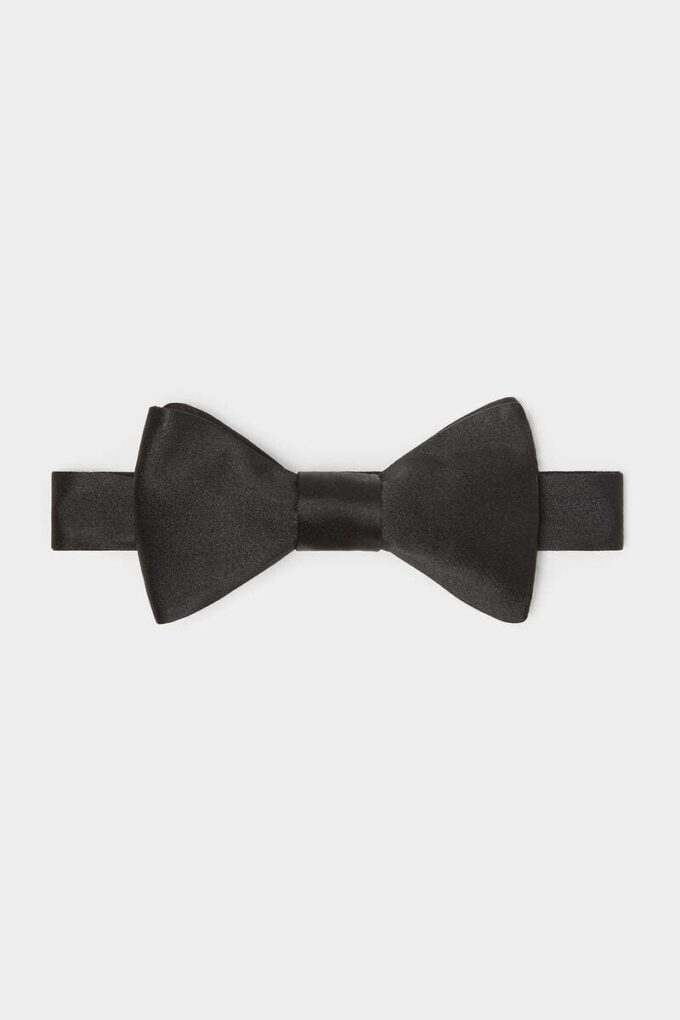 D2 Classic Bow Tie