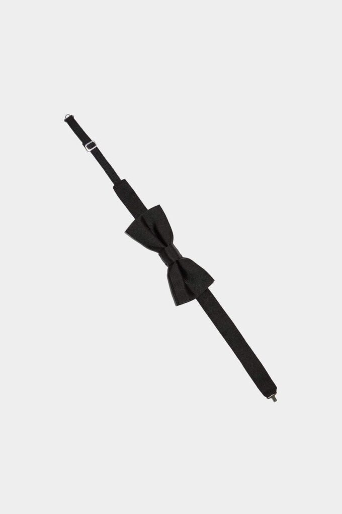 D2 Classic Bow Tie