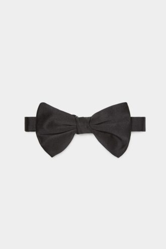 D2 Classic Ready-Tied Bow Tie