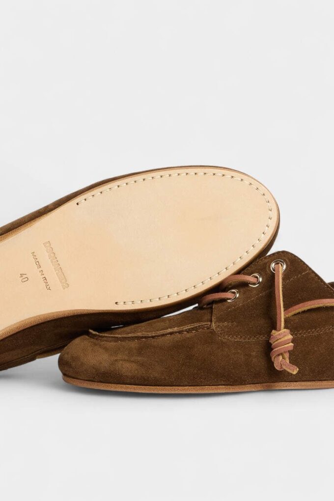 D2 College Boat Shoes