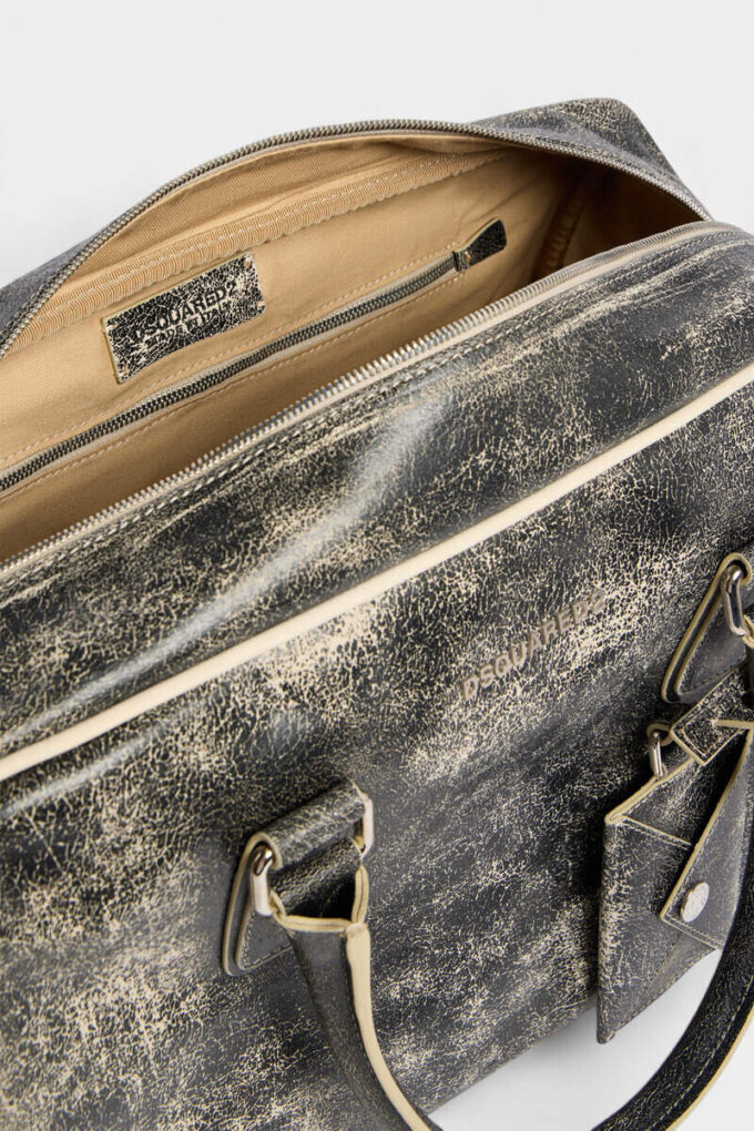 D2 Craked Leather Duffle
