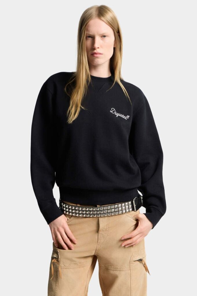 D2 Signature Just Right Fit Crewneck