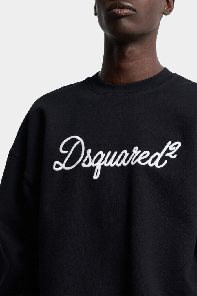 D2 Signature Relax Fit Crewneck