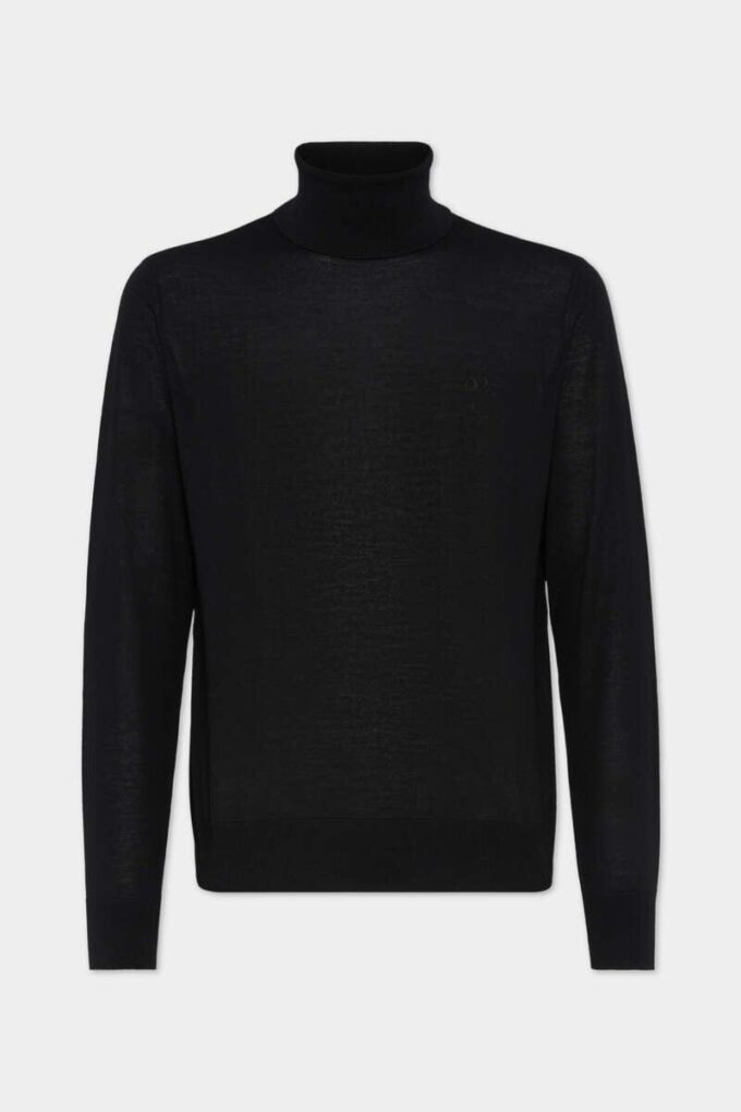 D2 Wool Turtleneck