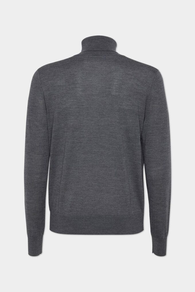 D2 Wool Turtleneck