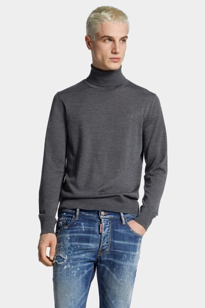 D2 Wool Turtleneck