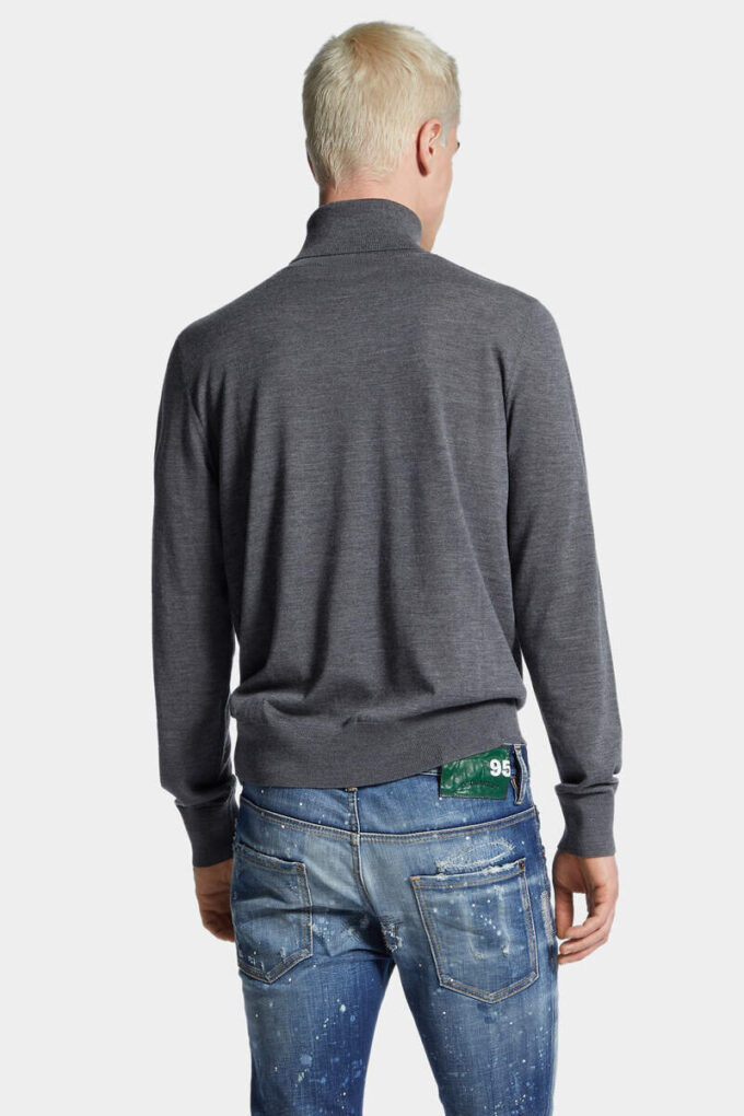 D2 Wool Turtleneck
