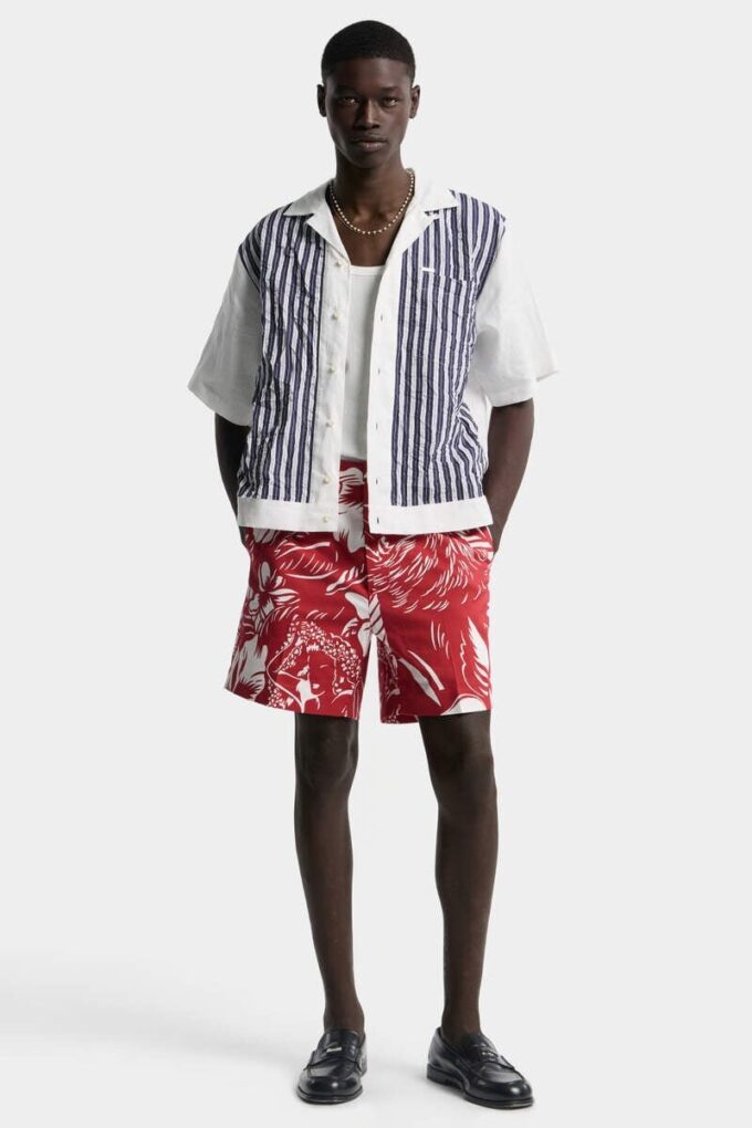 Dancing Flowers Dan Shorts