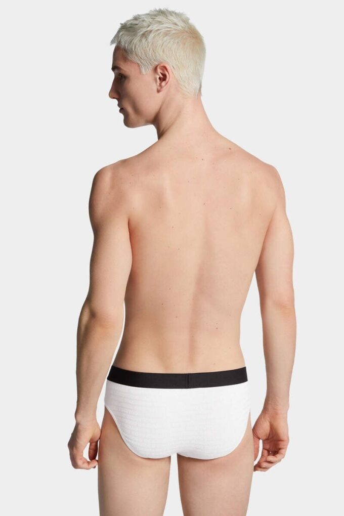 Dsquared2 Logo Brief