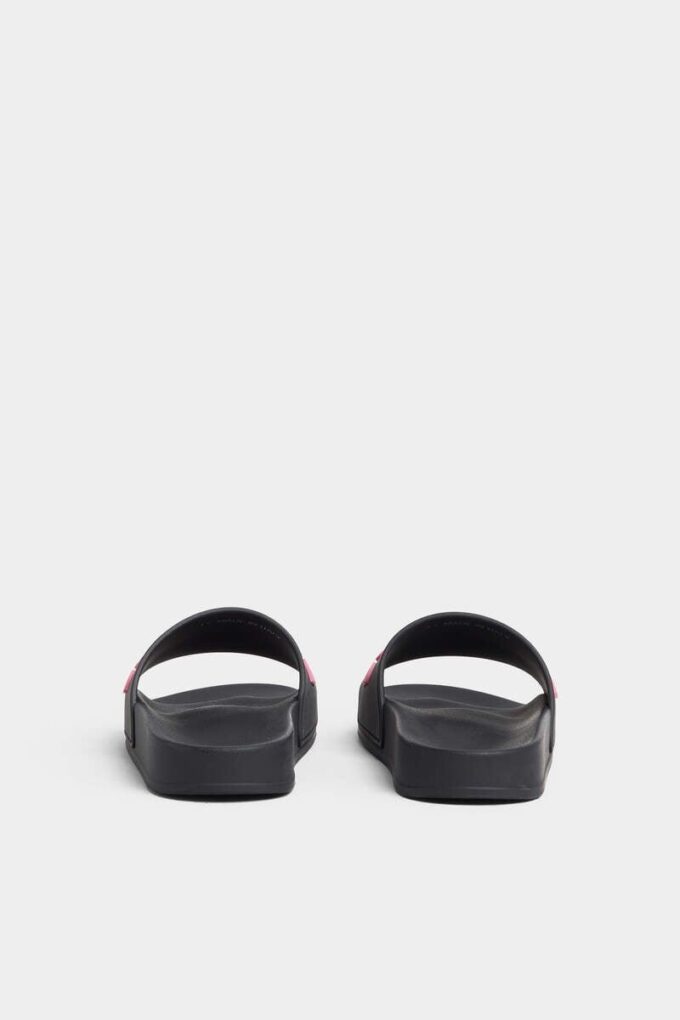 Dsquared2 Logo Slides