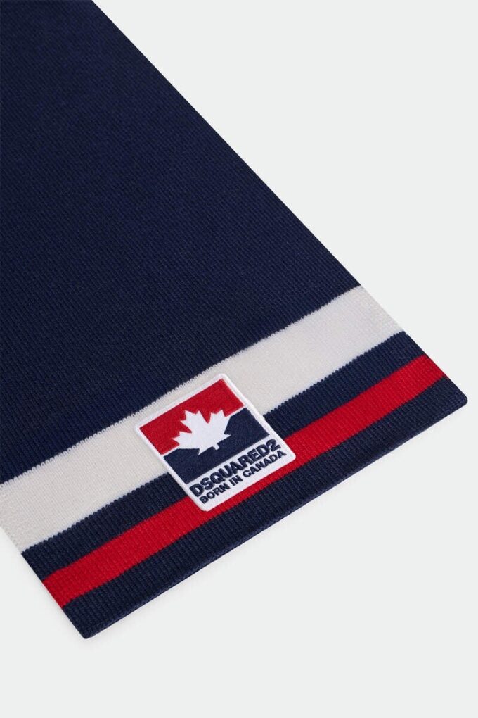 Dsquared2 Maple Leaf Knitted Scarf