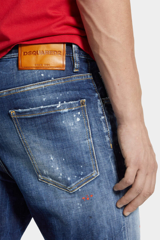 Medium Red Spots Wash 642 Jeans