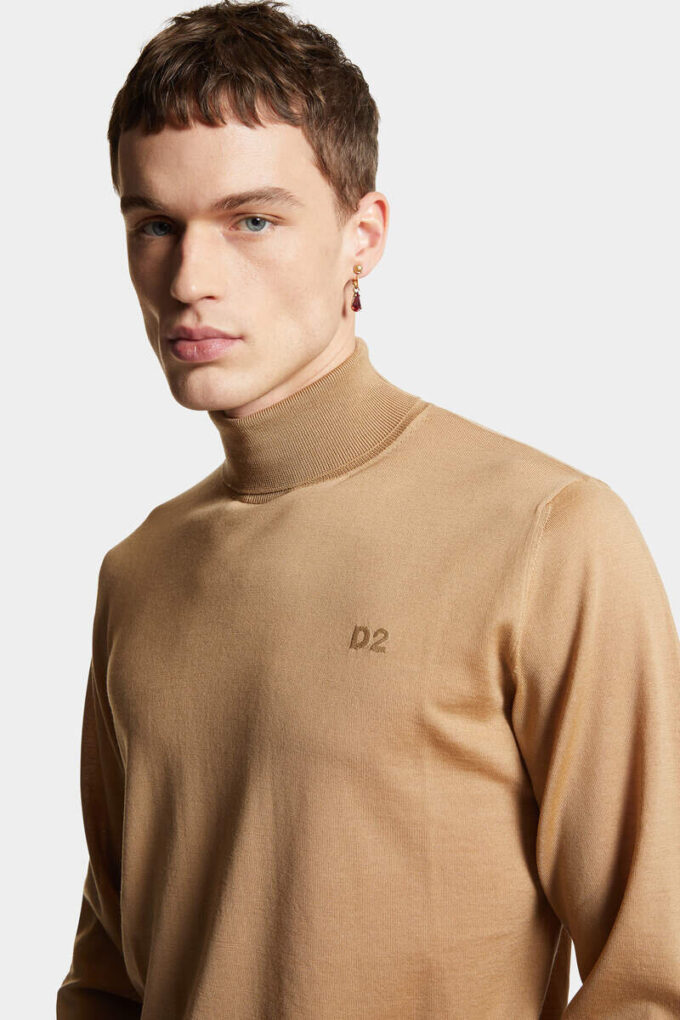 Turtleneck Pullover