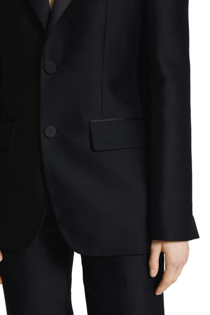 Tuxedo Jenna Suit